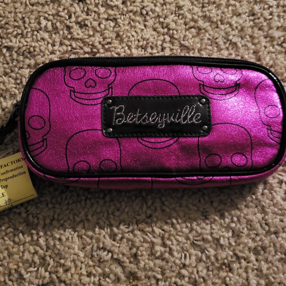 Betsey Johnson skull pencil case